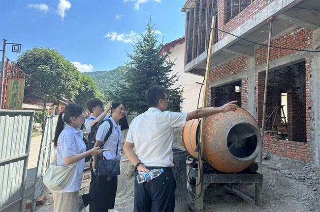 西安工程大學(xué)學(xué)子三下鄉(xiāng)：秦嶺生態(tài)開發(fā)保護，攜手共建法治秦嶺