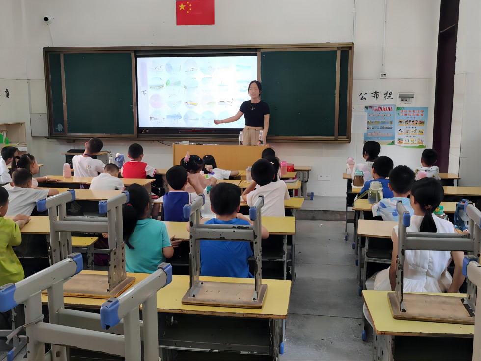 【青春建功，實(shí)踐鑄魂】弘揚(yáng)傳統(tǒng)文化，品味國學(xué)魅力——中南大學(xué)湘雅公共衛(wèi)生學(xué)院教育關(guān)愛暑期社會實(shí)踐持續(xù)推進(jìn)