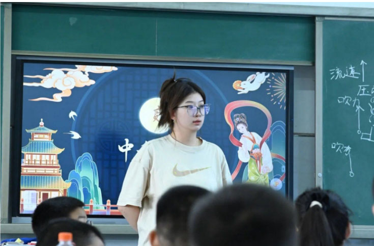 中秋節(jié)、元宵節(jié)……小朋友們知道的太多啦——以文化為帆，揚(yáng)風(fēng)雅之韻