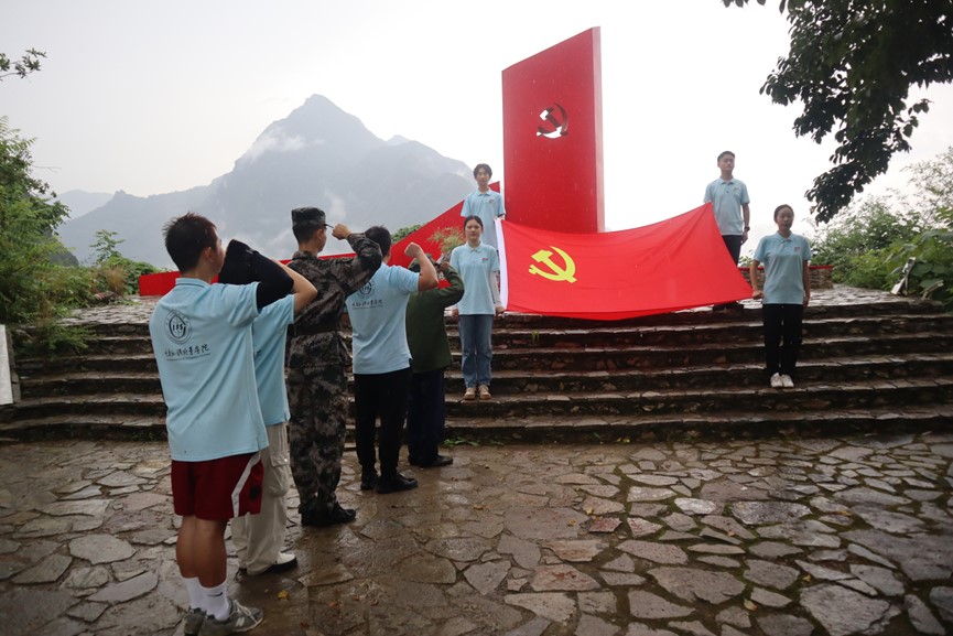 重外院學子三下鄉|“青年紅色筑夢之旅”：尋訪紅色足跡，傳承紅軍精神