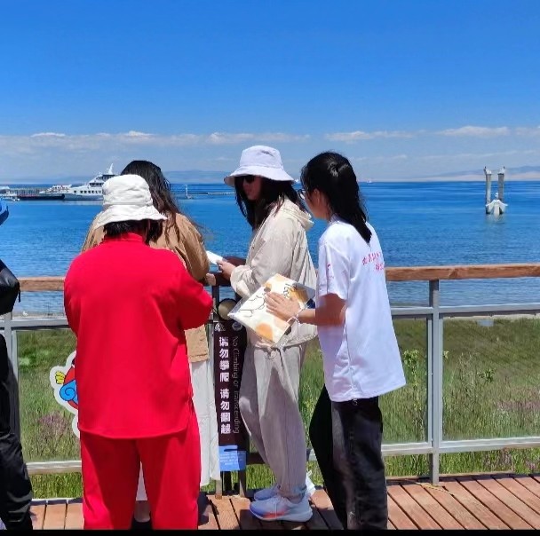 開展環(huán)保推廣，協(xié)力保護(hù)青海湖