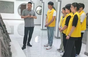 南交學子三下鄉：千錘萬擊，探尋揚州磚刻的精工細作