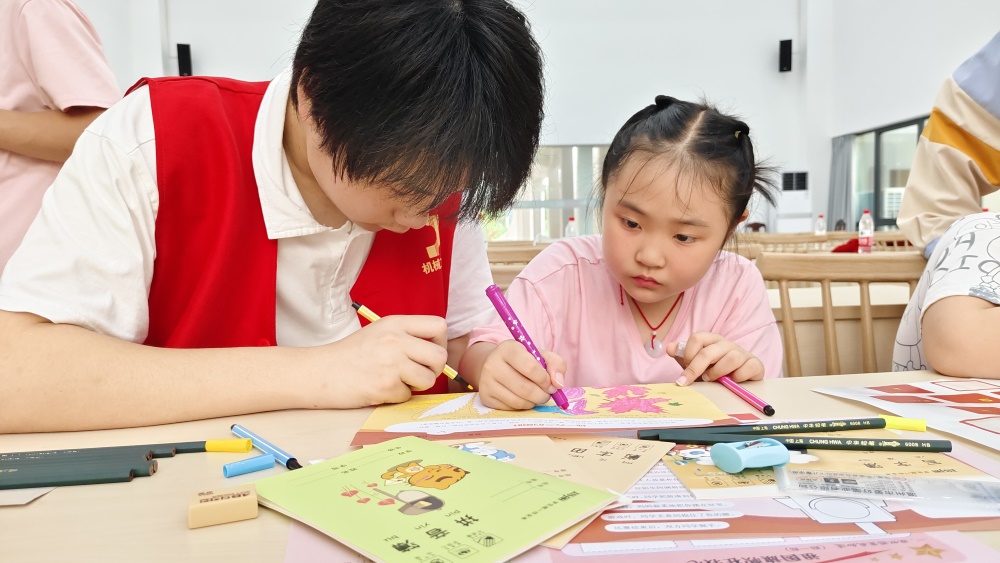 春風化雨育英才，智苗計劃助夢翔