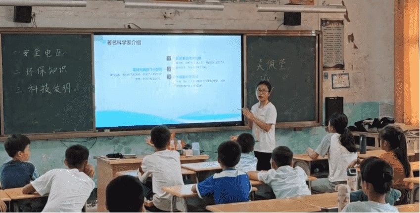 數(shù)學系學子三下鄉(xiāng)：知識啟航，夢想同行